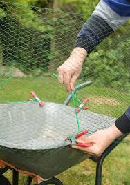 Wir haben praktische tipps und tricks, life hacks, ideen für diy, garten & upcycling. Tolle Hacks Fur Den Garten Diy Academy