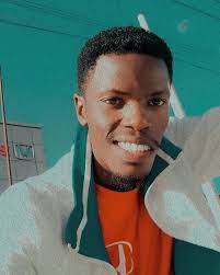 Alex Maina's Instagram, Twitter & Facebook