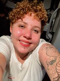 Laura Shuster (@laurashusterfox) • Instagram photos and videos