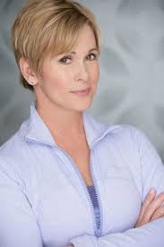 Anne Marie Howard Commercial Headshot Headshots Poses Picture Photo