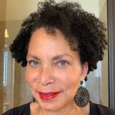 Sonya Weaver's Instagram, Twitter & Facebook