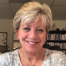 Chandra Lee Roberson (@ChandraLeeLCMHC)