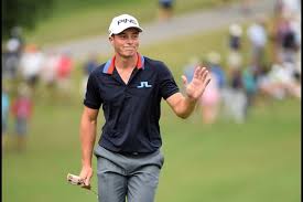 September 1997) er en norsk profesjonell golfspiller som spiller på pga tour. Hovland Captures First Pga Tour Win In Puerto Rico Nestia