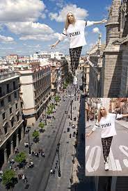 Pin by Anthony Johnson Osenbaugh on Giantess 2 collection | Skyline, Paris  skyline, Paris