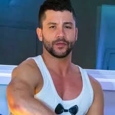 Tyler Wilk (@tylerwilk)