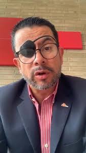 El Doctor Germán Casas, Psiquiatra de Niños y Adolescentes, miembro de la  Asociación Colombiana de Psiquiatría nos habla sobre la manera adecuada de  abordar el tema de la pandemia con los niños., ., ...