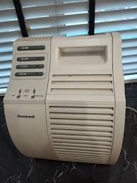 Honeywell air purifiers filter & circulate air in the stated room size up to 5 times an hour. How To Reset A Honeywell Air Purifier