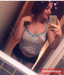 @almalkibandلانها تفضل ان تهتم بتعطيره وتغير ملابسه عندما يعود للبيت. Selfie L Ahla Banat Bzazl Wafin Ofdkhidat 3ryanin