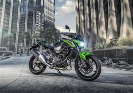 The z400 rolls for $4,999 no matter which color package you choose. 2020 Kawasaki Z400 And Vulcan S Colours Revealed Visordown