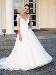 Weitere ideen zu braut, kleider, brautkleid. Lohrengel Hochzeitskleider Kollektion Hochzeitsausstatter Peters Alles Fur Die Braut