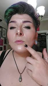 Setting your lip liners makes them last so much longer., I am not a person  who likes to retouch anything throughout the day. So this allows my lips to  last at least 6 hours ✨️, All @cheekbonebeauty ...