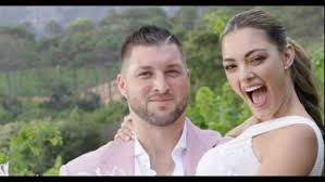 Former nfl quarterback tim tebow took a shot at his former team, the new york jets, during his sunday easter sermon. Tim Tebow Is Officially A Married Man Fox43 Com