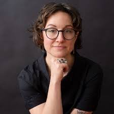 Eliza Meadows's Instagram, Twitter & Facebook