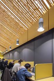 Autex Acoustics Cascade Custom London School Of Economics Uk Suspended From Ceiling Colours S Acoustical Ceiling Ceiling Design Lighting Inspiration
