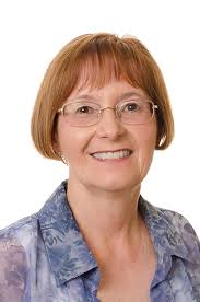 Amazon.com: Empowering Families: 9781138803114: Bradbury, Judy, Busch,  Susan E.: Books