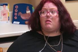 Vite al limite, Dolly schiacciata da traumi infantili: la storia fa  piangere tutti