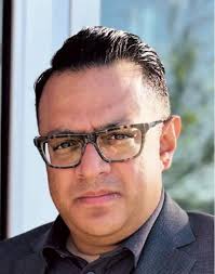 Multi-brand Franchisee Purple Square Adds Emerging QSR Concept Smalls  Sliders