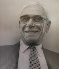 Mabel maud wright( my great grandmother) with Mabel Eileen revers(née)  Evans her daughter. Second photo Mabel Eileen revers(bee) Evans with her  brother Jack Parker Wright. Bottom of vineyard street Vicky Jayne Matt