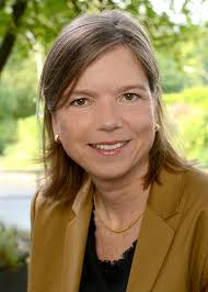 Dr. Anne-Katrin Karl |