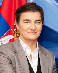 Još jedna olićna utakmica vrlo dobrog centarhalfa Jedinstva iz Manchestera  Harryja Magajvera sinoć protiv vrlo neugodnog Olympique Lyona, slikovito.