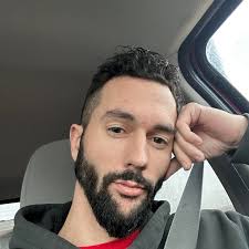 Anthony Davis' impressive 9 assists performance in NBA games