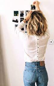 This Blogger Makes A Cool Case For The Button Back Top Romantic Blouses Blouse Jeans Short Hair Styles