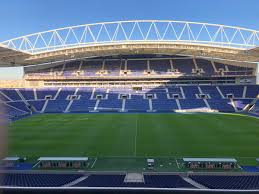 El estadio krestovski de san petersburgo, con capacidad para 68.000 espectadores, albergará la final de la champions en 2021, según anunció la estoy seguro de que esta final de la champions será la mejor de la historia y que tanto los aficionados como los locales la recordarán, declaró alexánder. Angelo Mangiante On Twitter The Champions League Final Towards Porto The Announcement In The Next 24 Hours Estadio Do Dragao Skysport Ucl Https T Co Frjdaojs1n