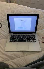 Early 2011 Macbook Pro Great Condition Like New Doesn T Include Charger But Will Be Fully Charged When Sent Used For Macbook Macbook Pro Cool Girl Pictures