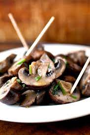 Tapa Of Mushrooms In Garlic Sauce Recipe Recipe Stuffed Mushrooms Holiday Appetizers Recipes Appetizer Recipes