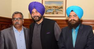 Kapil sharma met navjot singh sidhu during his trip to punjab and also enjoyed 'paranthas' with him in amritsar. Navjot Singh Sidhu Downplays Photo With Pro Khalistan Leader Gopal Singh Chawla