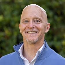 Todd Luckett's Instagram, Twitter & Facebook