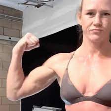 Holly Holm is absolutely shredded in ice bath bikini video - MMAWeekly.com  | UFC and MMA News, Results, Rumors, and Videos