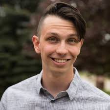 Ryan Howe (@HoweToSaveALife)