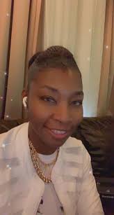 Is it illegal to wear camouflage clothing in Belize?