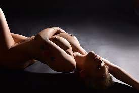 UK ARTISTIC NUDE BOUDOIR - Erotic Sexy Photo Shoot Photography