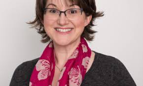 Influencing senior stakeholders for project delivery