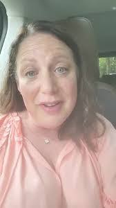 Faye Weiner's Instagram, Twitter & Facebook