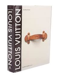 Louis vuitton yayoi kusama fine book collection of works dover street market. Arowonen Louis Vuitton The Birth Of Modern Luxury