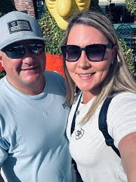 Just curious what some of you other monkeys do for a hobby !? I'm into  golf, watches, and knives !