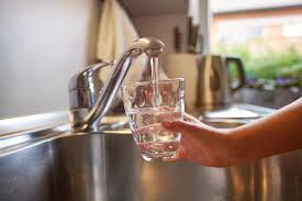 Ist es den getränkeherstellern und wasserwerken tatsächlich nicht bekannt, dass sich gesundheitlich. Gesundes Trinkwasser