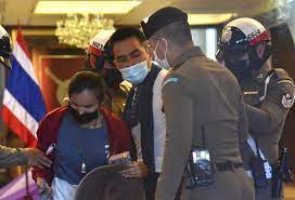 ทนายตั้ม พา 'ลุงพล' มอบตัว 10 โมงเช้า ที่ ตร. Lxvqtqfmglff6m