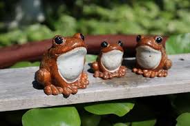 陶器のカエル3匹セット 福が かえる 人が無事 かえる アカ カエル 陶器 セット