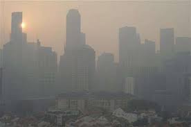 Kuala lumpur, aug 10 — the haze sweeping across malaysia is at a hazardous level in miri, sarawak as at 1pm today. Singapore Haze At Worst Yet Malaysia Schools Shut