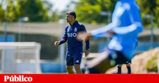 Ambas as partidas terão transmissão do porto canal, sendo que, a 25 de julho (19h45), os dragões. Roma E Fc Porto Anunciam Jogo Particular No Algarve Futebol Publico