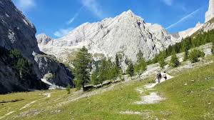 Camping la marmolada a malga ciapela rimane chiuso per l´anno intero 2020. Rifugio Falier E Malga Ombretta Coi Bambini Sotto La Marmolada Babytrekking