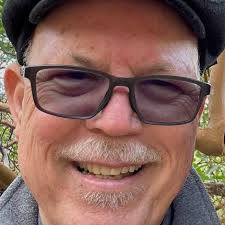 What are good aftermarket 27 or 32 inch displays for Mac Studios?