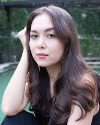 Siti saleha halilintar mempunyai channel youtube pribadi dengan nama saleha halilintar. Bukan Suami Tak Bagi Hadkan Tawaran Berlakon Siti Saleh Tak Mahu Balik Lewat Malam