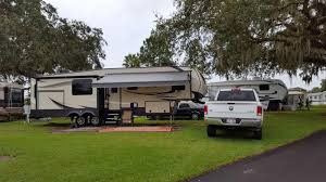 The 2020 ram 2500 pickup has an impressive 19,680 pounds of maximum towing capacity along with a variety of special features. Fifth Wheel Payload For A 2500 Ram Diesel Keystone Rv Forums