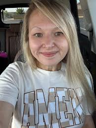 I love Quest Bars and my favorite seasonal flavors are back at Walmart!!!  🙌 Pumpkin Pie and Peppermint Bark!! 🎉 4WW points each! ❤️