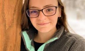 Rebecca Durst's Instagram, Twitter & Facebook